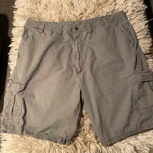 Men’s Shorts 44 Waist